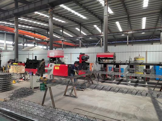 Yer plaka rebar kaynak makinesi akıllı CNC üretim hattı