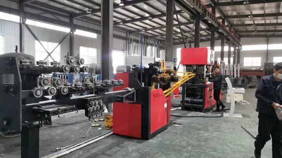 18000kg Otomatik kaynak makinesi 400-500A kaynak akımı
