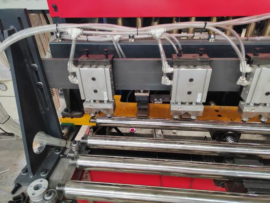 Adım 190-210mm Altı Elektrotlu Otomatik kaynak makinesi bileşenleri