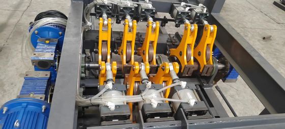 Mekanik kesim modu ile 18000kg Otomatik Rebar kaynak makinesi 1 yıllık garanti