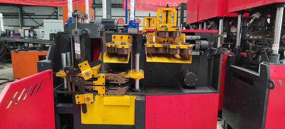PLC çelik çubuk kaynak makinesi kaynak yüksekliği 70mm-270mm ile