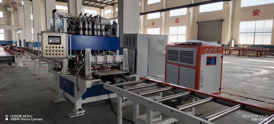 Güçlü 50Hz Frekansı / 12m/Min kaynak Hızı için kaynak cihazı